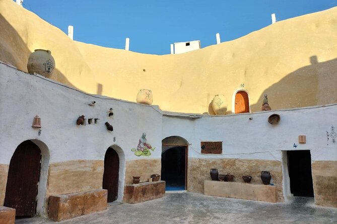 3-Day Private Excursion to the Sahara departing from Hammamet - Day 1: Kairouan’s Great Mosque, Oasis Valleys, and Tozeur on Foot