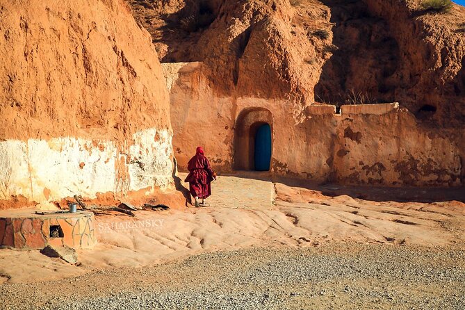 3 Days South Tunisia Discovery Tour with luxury camp and Meals - Day 2: Chebika and Tamerza waterfalls, Mides canyons, and the Ong Jemel Star Wars set