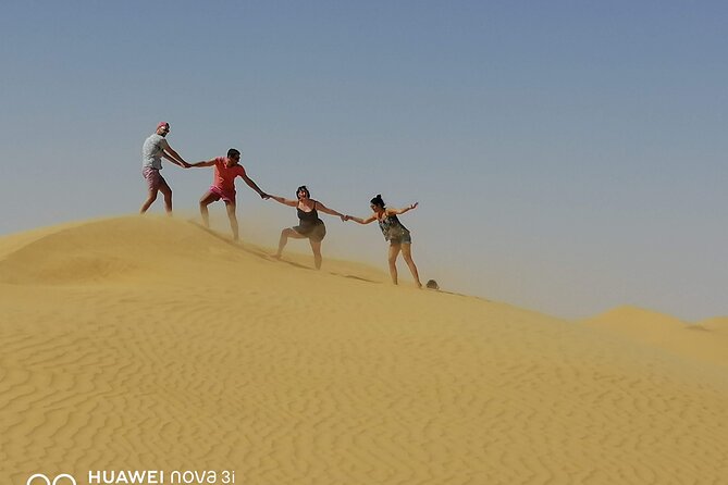 Day Trip in Ksar Ghilane with Lunch and Pickup - The drive through Médenine and Ksar Médenine, plus Jebel Daher views