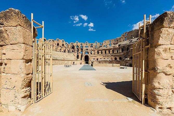 Kairouan, El Djem and Monastir Guided Excursion from Hammamet - Entering the El Djem amphitheater, what you’re really looking at