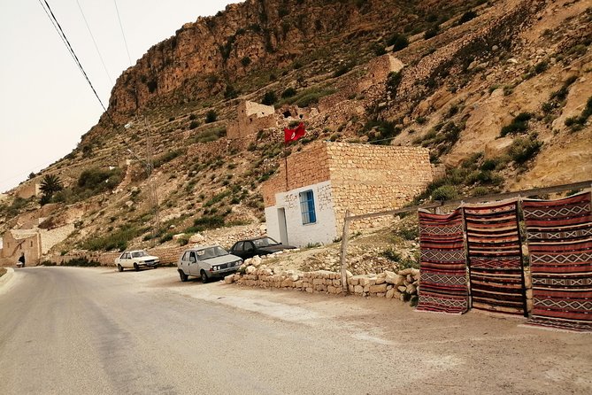 One night under the tent: Tataouine - Chenini - Ksar Ghilane - Matmata - Matmata Cave House Visit, Traditions You Can Actually Ask About