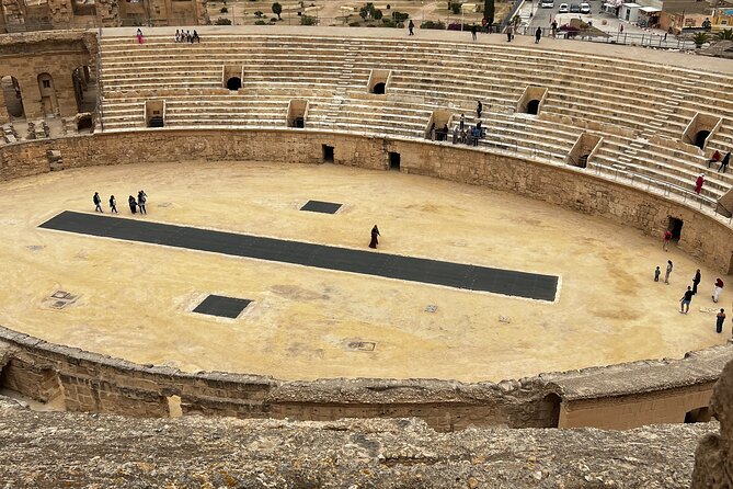 Private Half Day Tour to Roman Coliseum EL JEM from Monastir - Private guide tips: what to watch for while walking