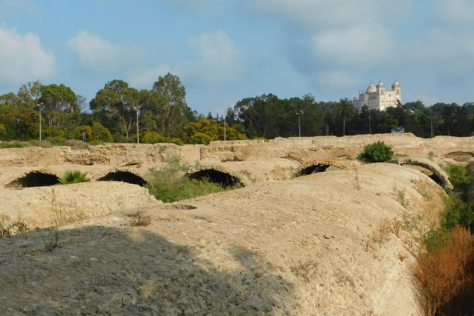 Self guided bike tour of Carthage archeological site - Stop 2: Punic Ports and Museum, quick orientation and context