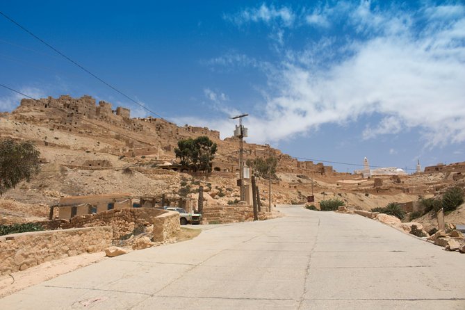 Tataouine - Chenini 1 day: Discovery of Ksours and Berber villages - Tataouine and Chenini: the point of this one-day route