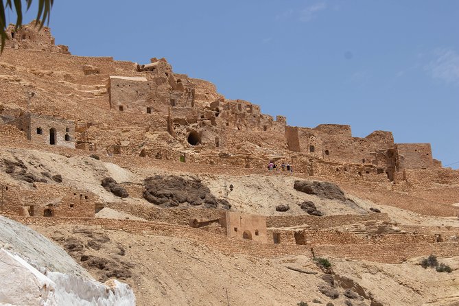 Tataouine - Chenini 1 day: Discovery of Ksours and Berber villages - Lunch and pacing: how the day stays manageable