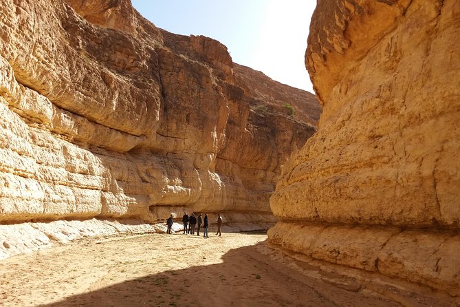 Tozeur and the mountain Oasis - One Night in a Desert Tent: The Real Difference From Day Trips